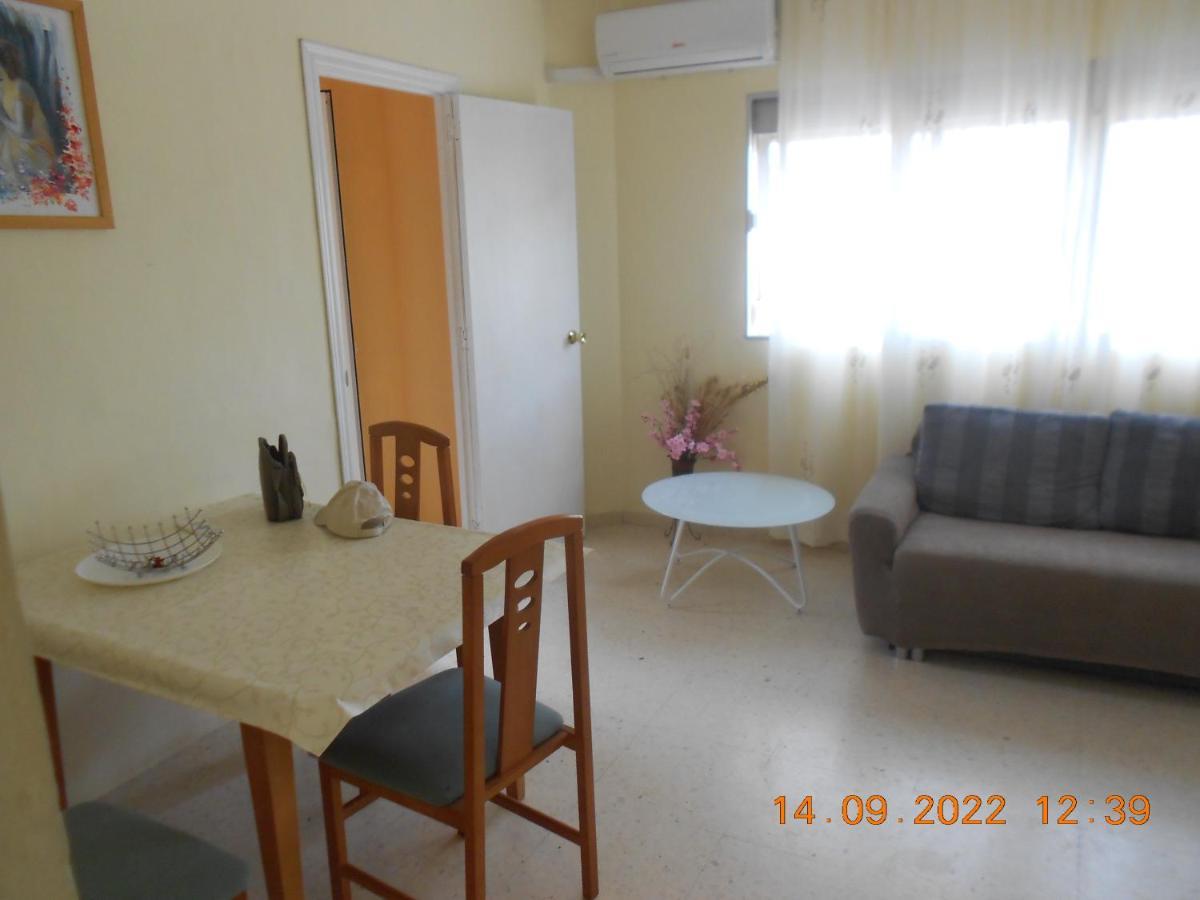 Apartment On The Sea Torrevieja Exteriör bild